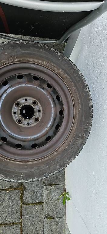 Michelin Pneus & Kompletträder: Roues Citroën Picasso - 185/65 R15 – Gebraucht aus Romanel-sur-Lausanne von Marsu001