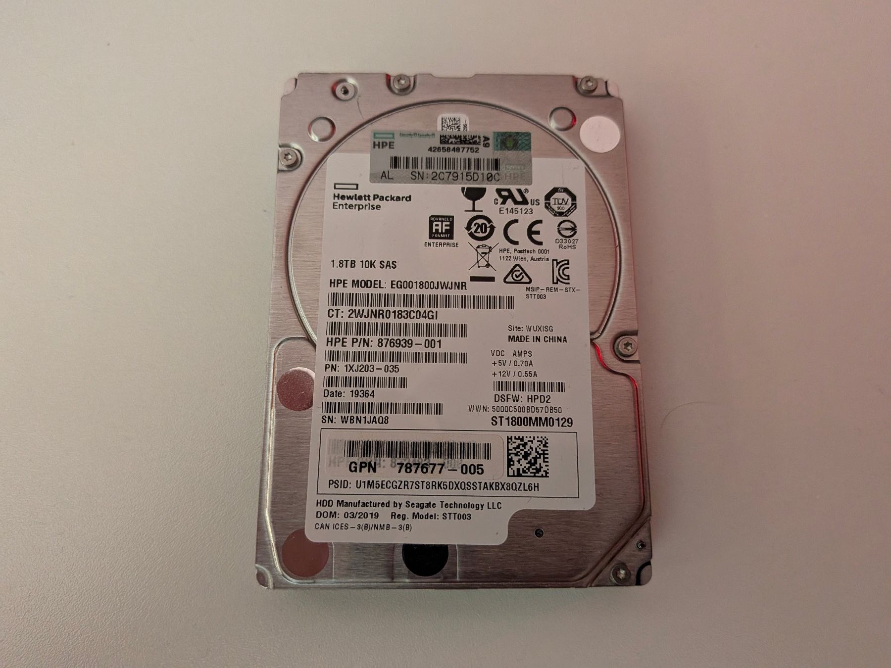 Hewlett Packard Dischi rigidi: HPE 1.8TB SAS 2.5" Festplatte – Usato da Amriswil venduto da hardware_uschi