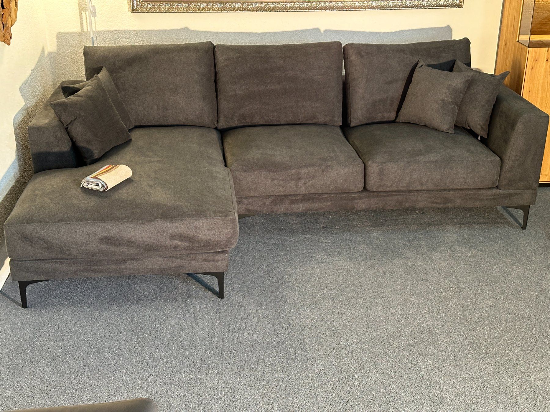 Sofas: Sofa GINO Stoff Aston schwarz 184 x 258 cm – Neu und originalverpackt aus Unterentfelden von moebelrufli 3