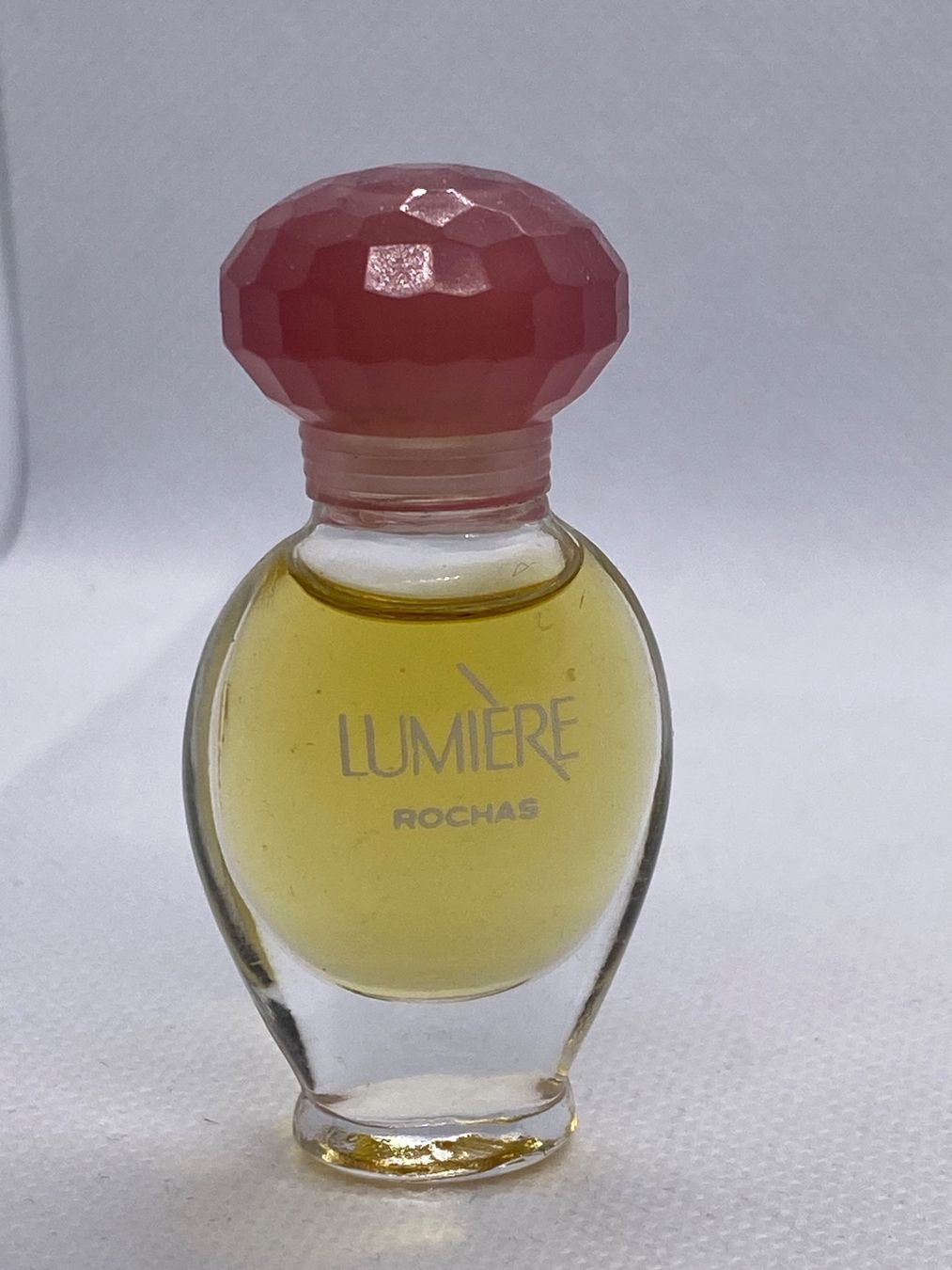 Rochas Parfum & Eau de Toilette: Parfum miniature lumière de Rochas – Gebraucht aus Saillon von Libellule7