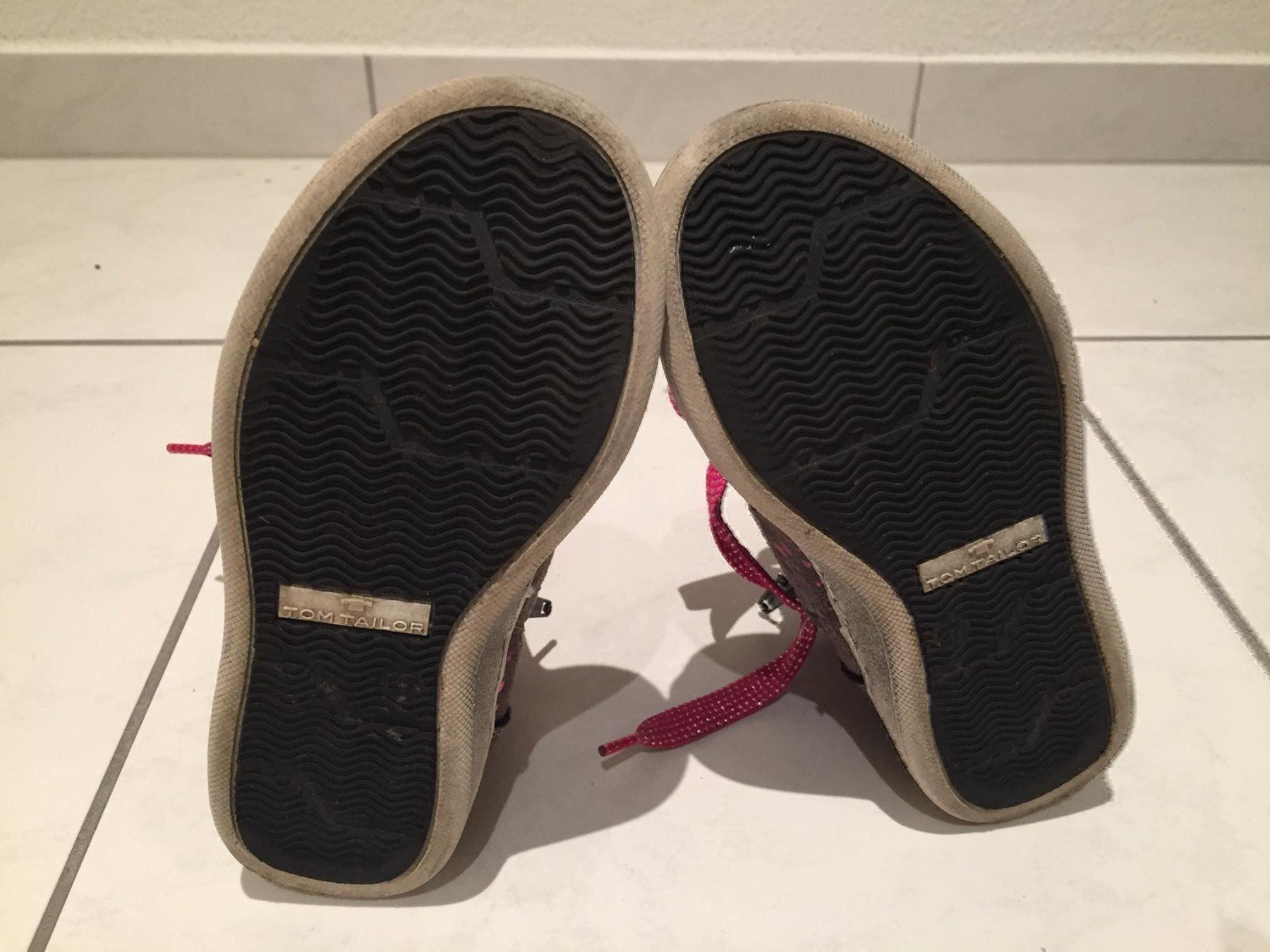 Tom Tailor Schuhe für Mädchen: Sneakerstiefel TOM TAILOR – Gebraucht aus Muttenz von Juvenile33 2