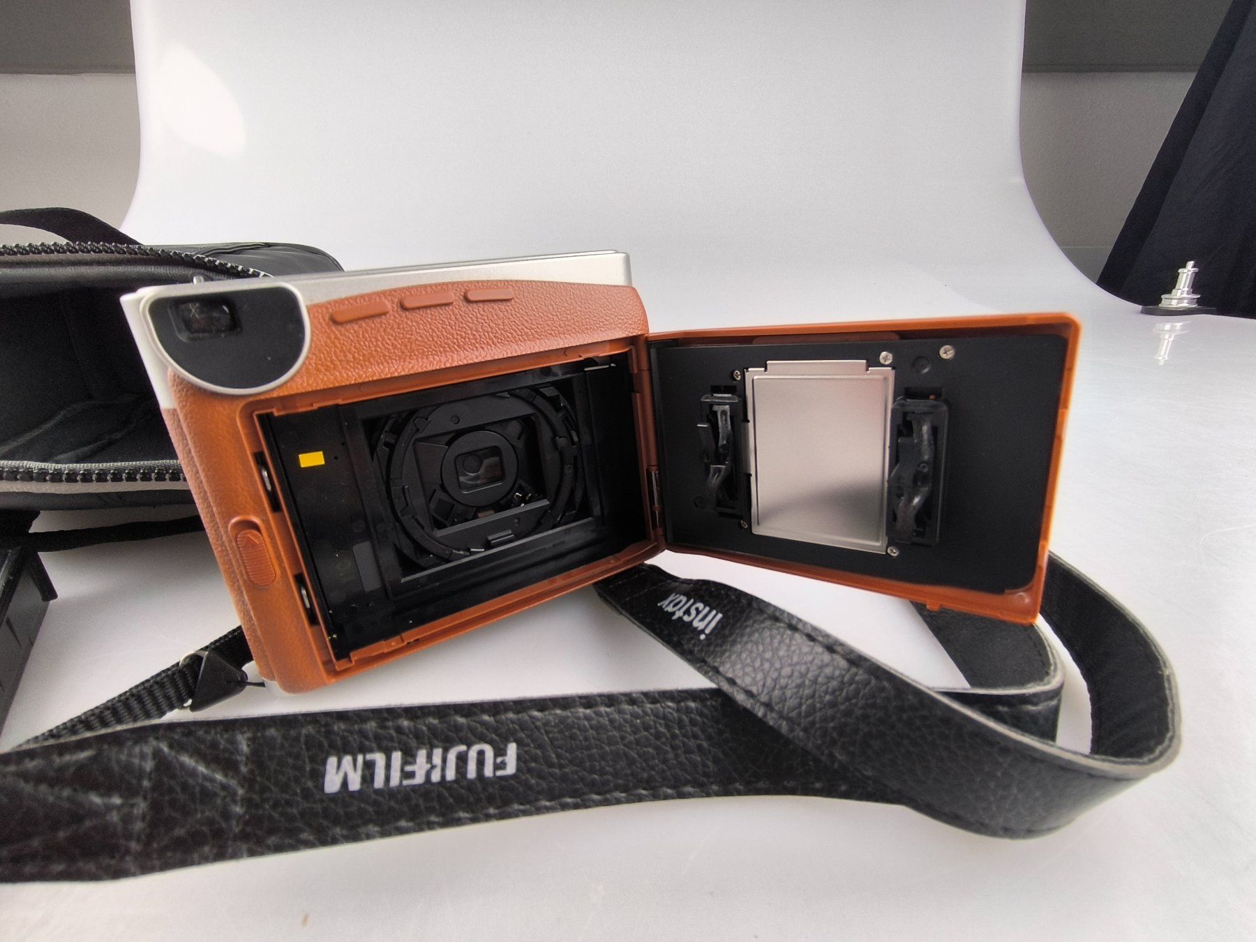 Fujifilm Fotocamera: Fuji Instax mini 90 - Sofortbildkamera – Usato da Rüti ZH venduto da Restwert_Rueti_ZH 3