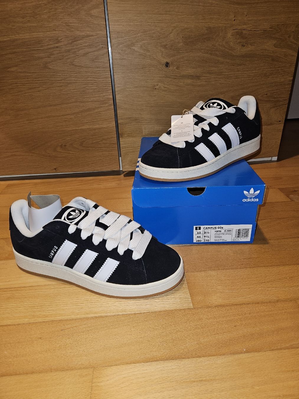 Adidas Scarpe da uomo: Neue ungetragene Adidas Campus Grösse 44 – Nuovo e nell'imballaggio originale da Esslingen venduto da ale_z9jl