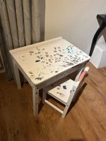 Gratis - Kindertisch mit Stuhl (IKEA)
