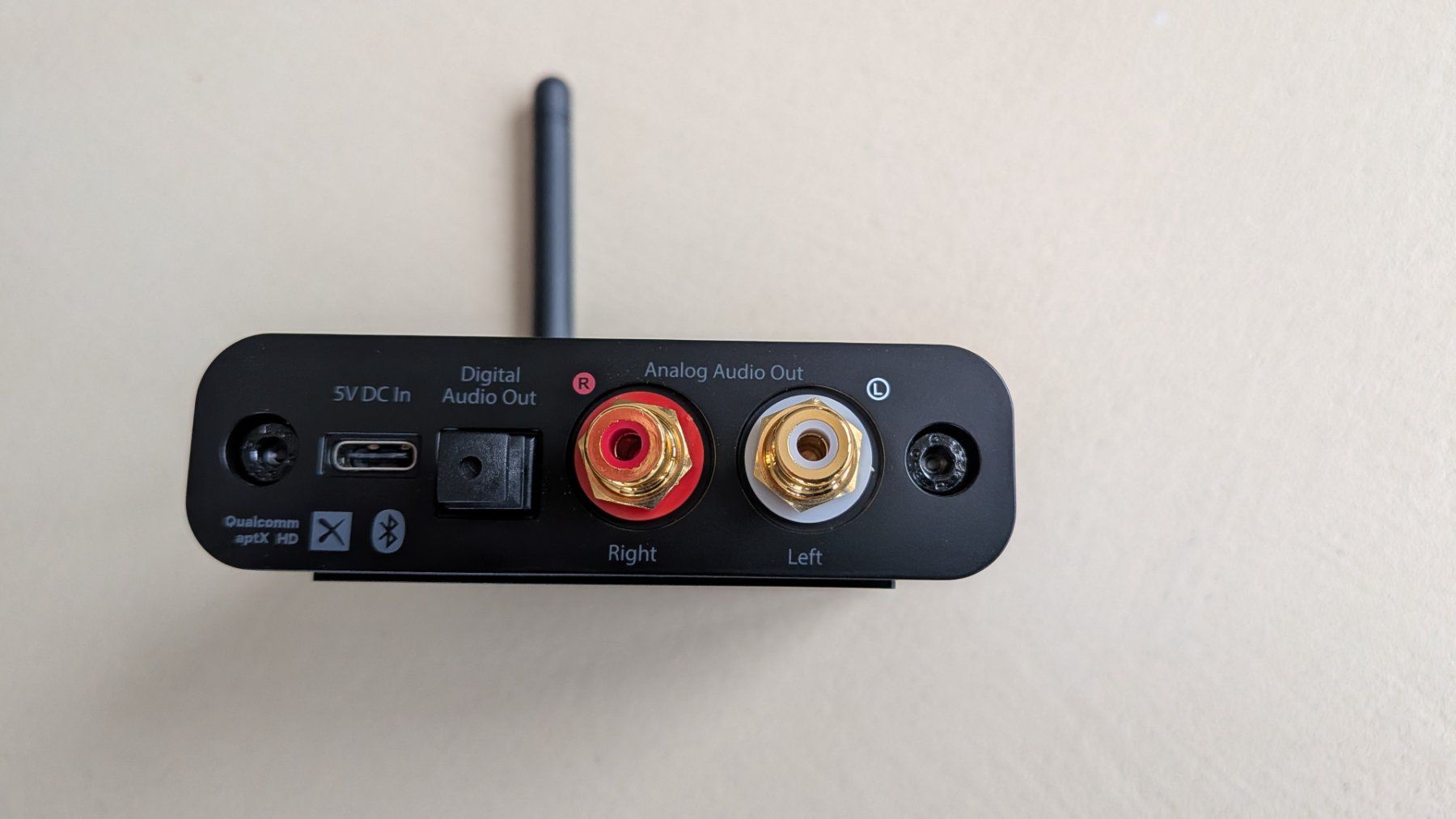 Ricevitori: Audioengine B1 Bluetooth Audio Receiver – Usato da Rickenbach SZ venduto da rascana 2