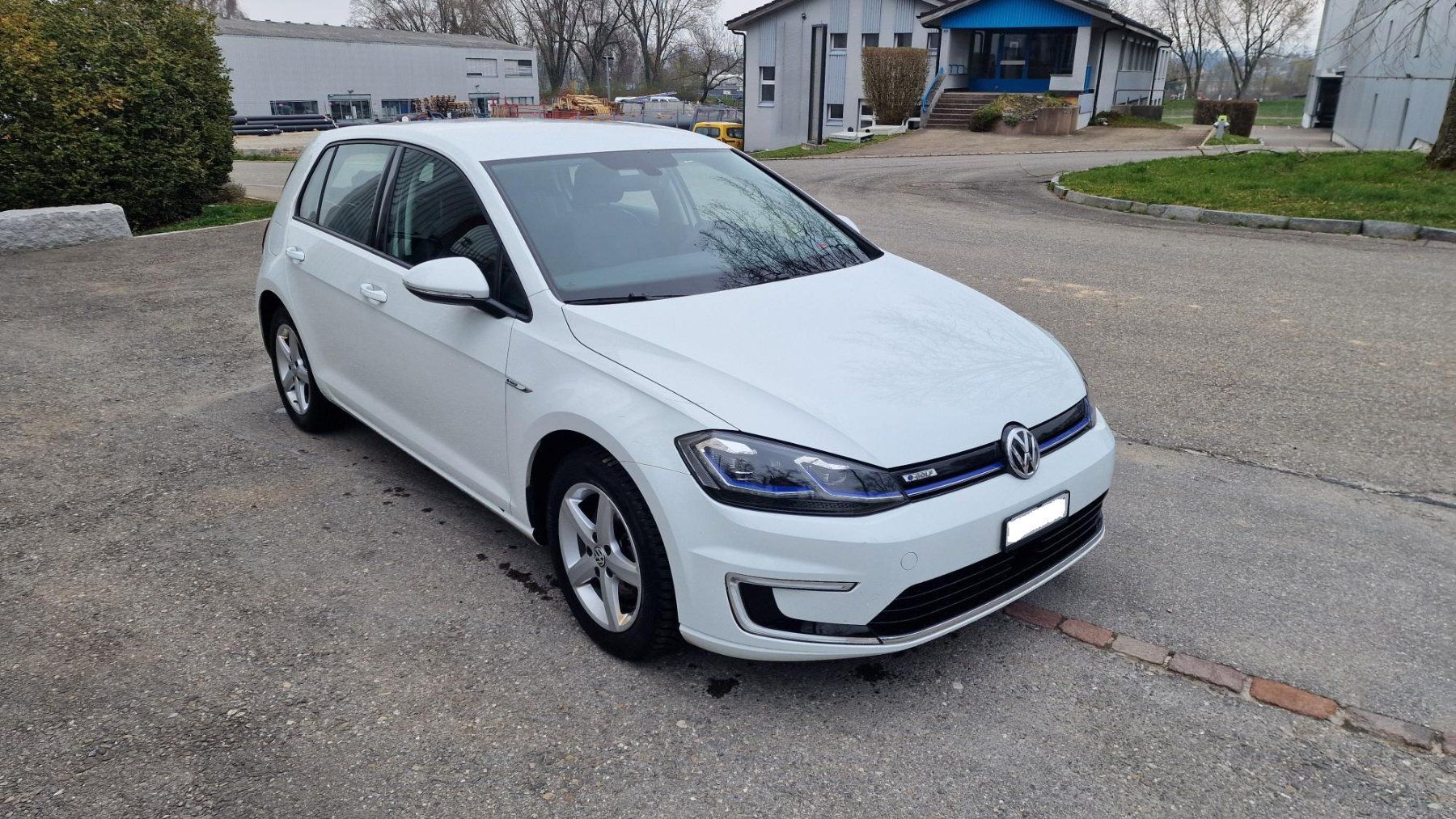 VW Autos: VW e Golf 36kWh Batterie – Gebraucht aus Oberweningen von Burnin_l 1