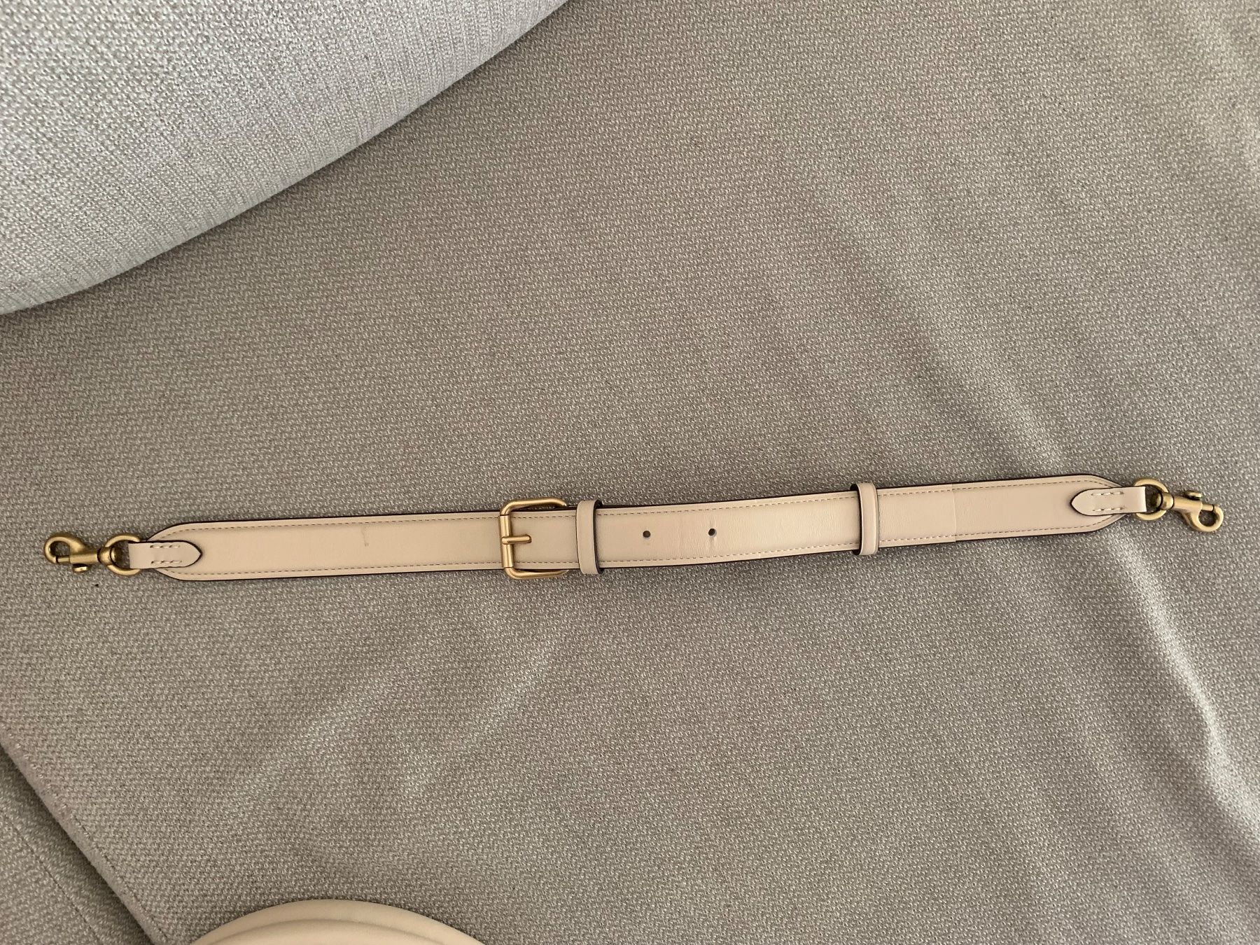 Coach Borse da donna: Coach Handtasche Pillow, beige – Usato da St.Gallen venduto da fromhandtohand 7
