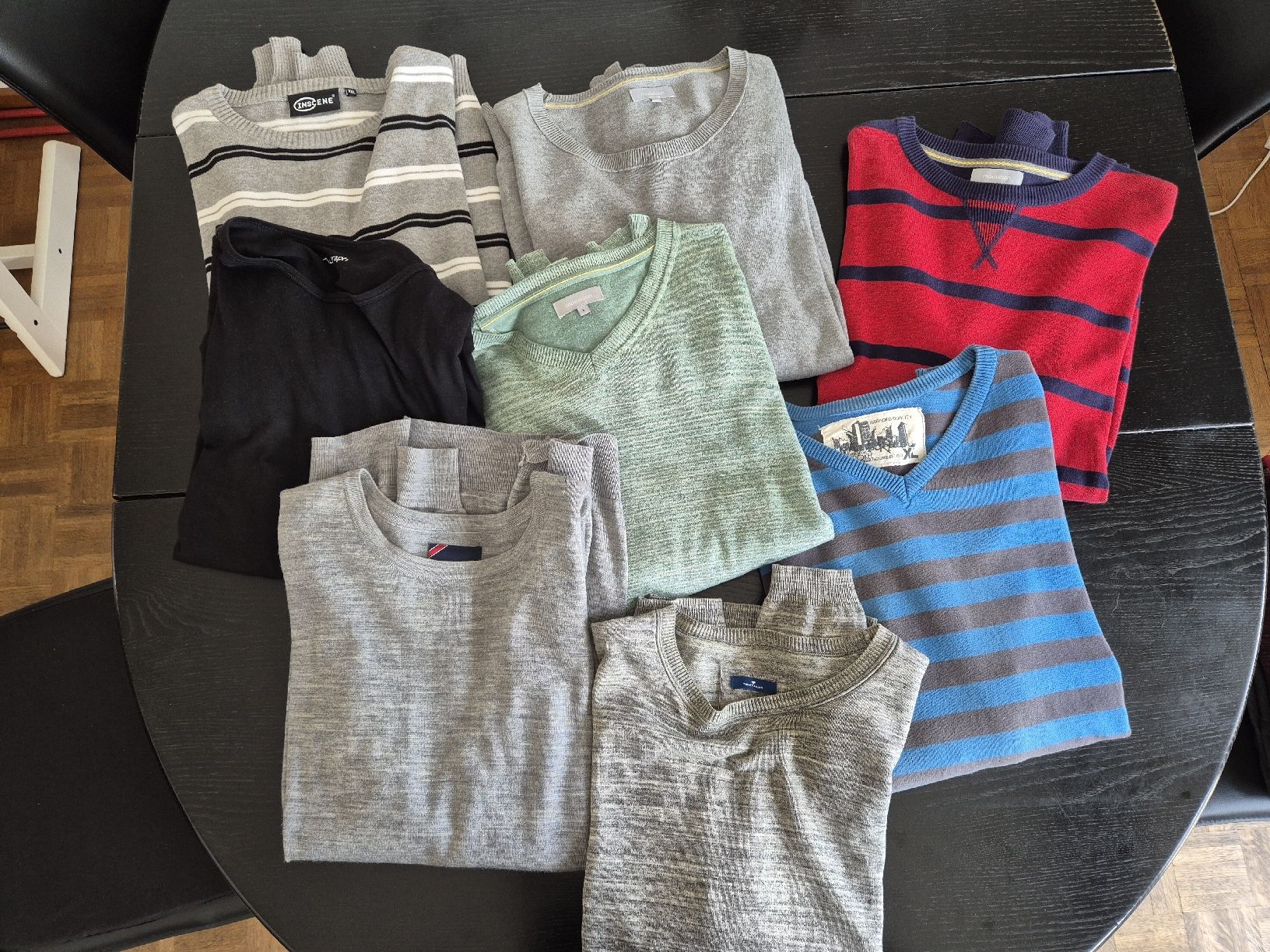 Kleiderpakete: Pullover-Paket L-XXL – Gebraucht aus Winterthur von AH1291
