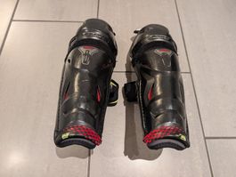 *** Bauer Hyperlite Schienbeinschohner - Grösse 12 ***