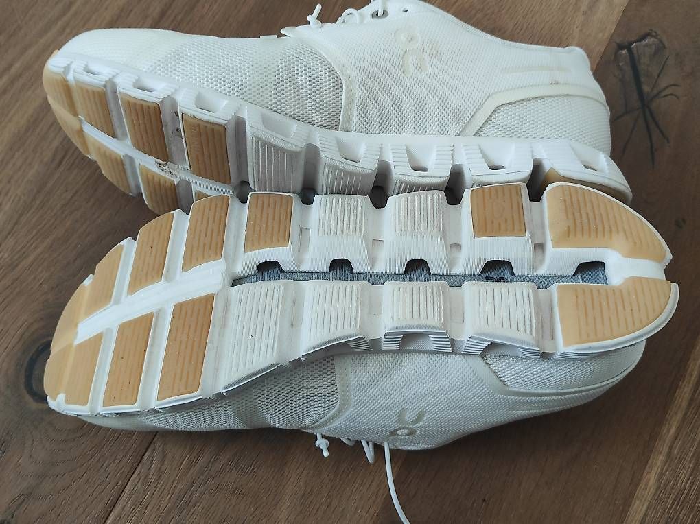 On Scarpe da uomo: ON nr. 45 – Usato da Locarno venduto da scrocco