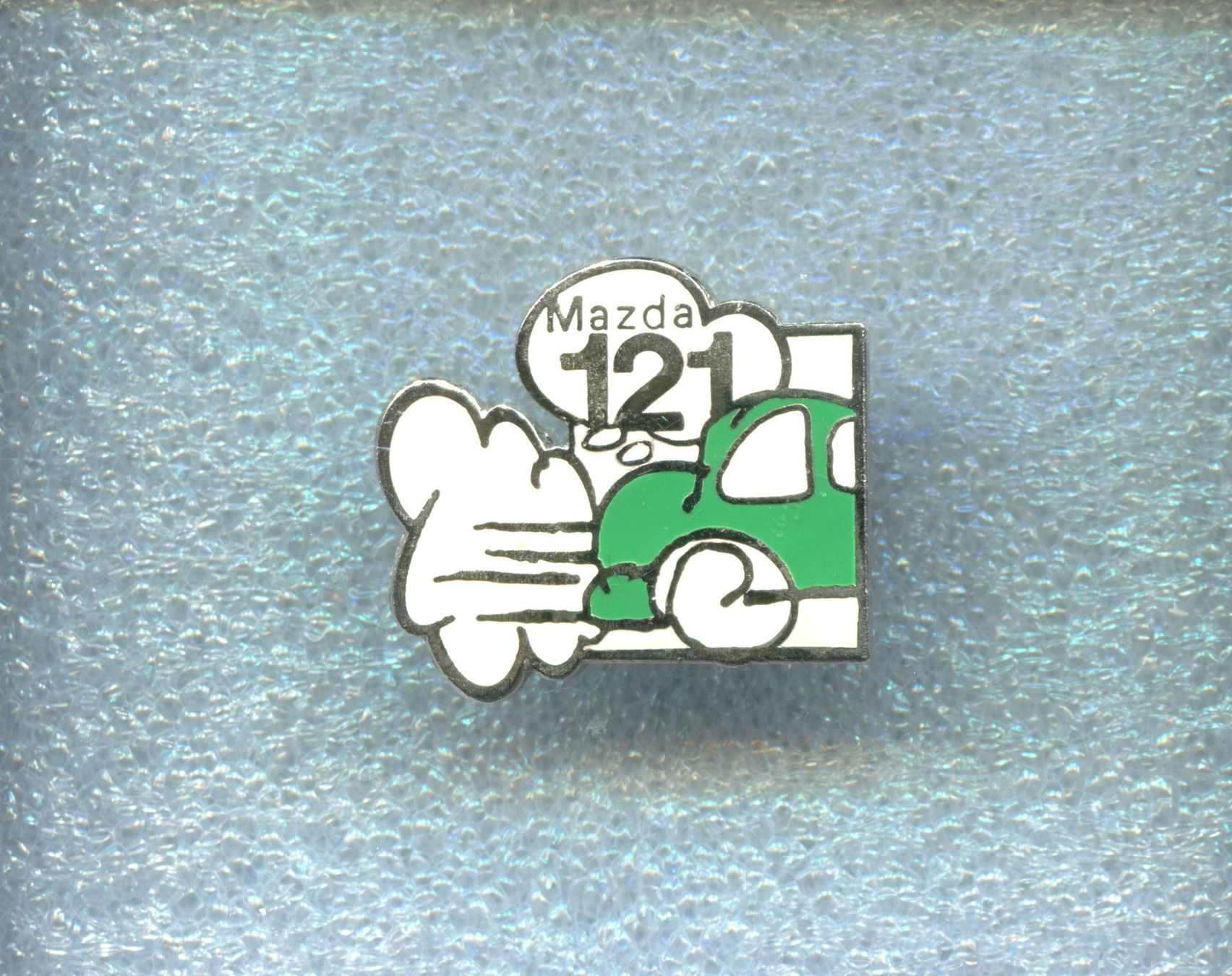 Placchette & Badge: Mazda  121 – Usato da Winterthur venduto da Sammleroase
