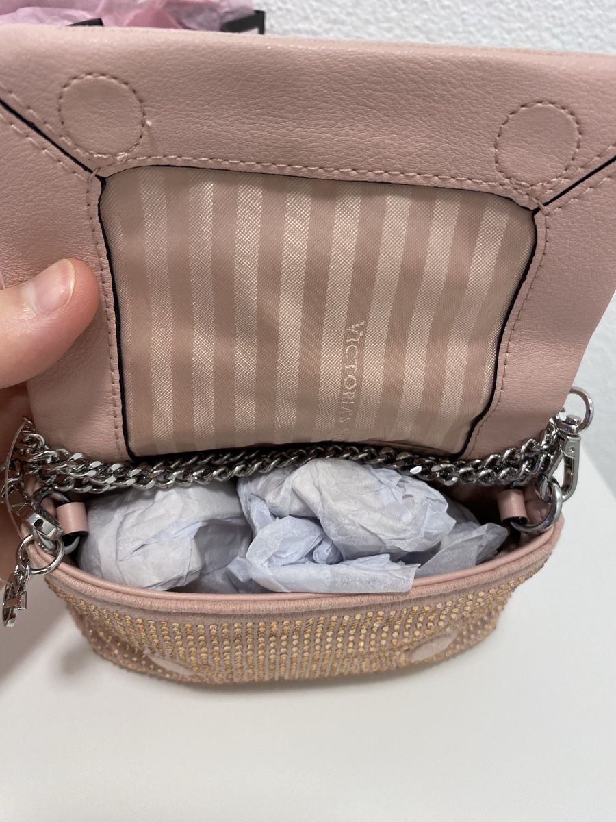Victoria's Secret Sacs femmes: Victoria's Secret Rosa Tasche – Neuf avec emballage d'origine à Wohlen AG par esm_c8gh 5