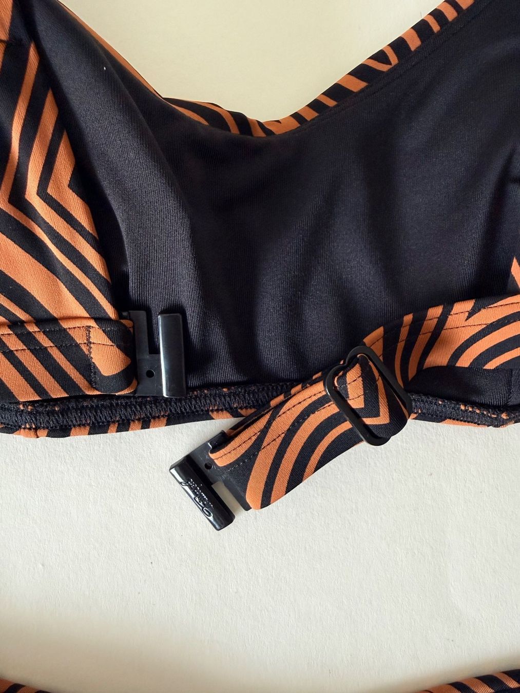 Triumph Costumi da bagno & Bikini: TRIUMPH, Bikini-Top FLEX SMART SUMMER, Grösse 1/S, Schwarz – Nuovo e nell'imballaggio originale da Rudolfstetten venduto da gst_g7xl 8