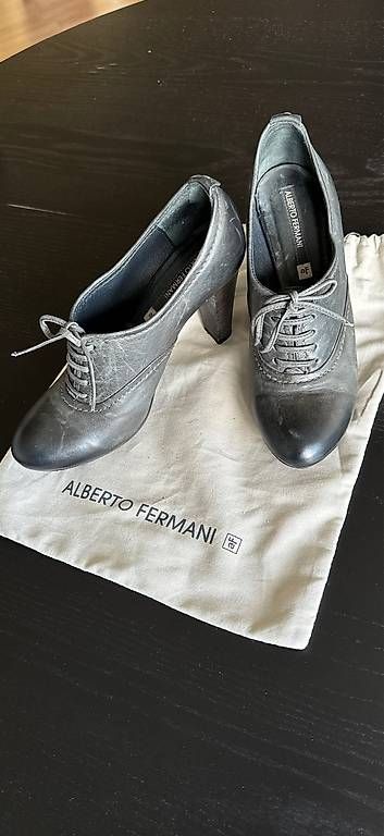 Chaussures femmes: Leder Schuhe – Neuf (Voir description) à Richterswil par uludag6