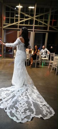 Brautkleid weiss Gr. 42 Spitze Schleppe elegant Hochzeit