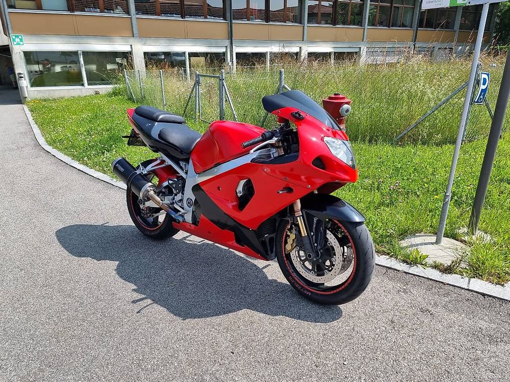 Strada: GSX- R1000 K2 – Usato da Bern venduto da pat_qpv8