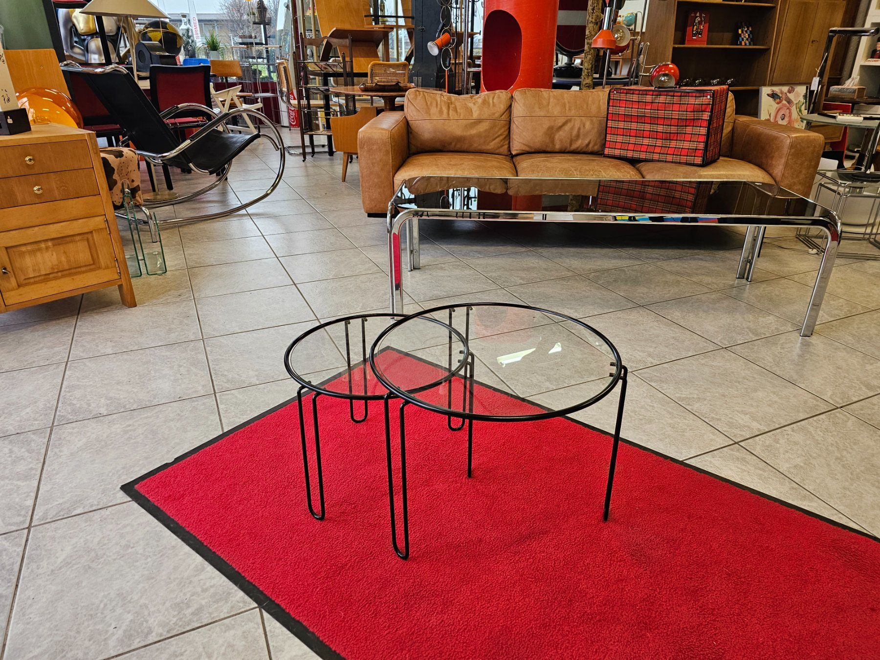 Tavoli: 1980 Wire Nesting Tables, Satztisch, Coffee-Table Glastische – Usato da Nottwil venduto da Wondewa-Shop 9