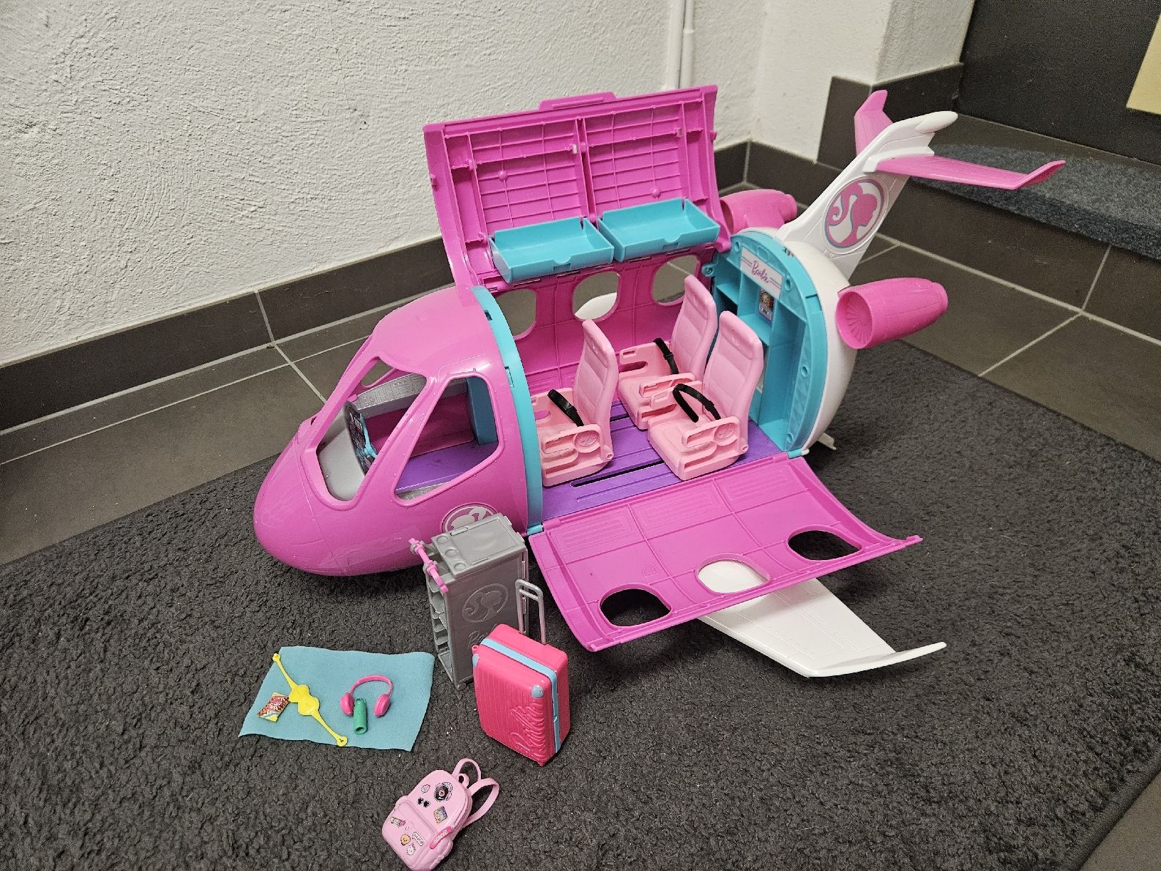 Bambole: Barbie Reise Traumflugzeug – Usato da Ebikon venduto da SecondChance_byM