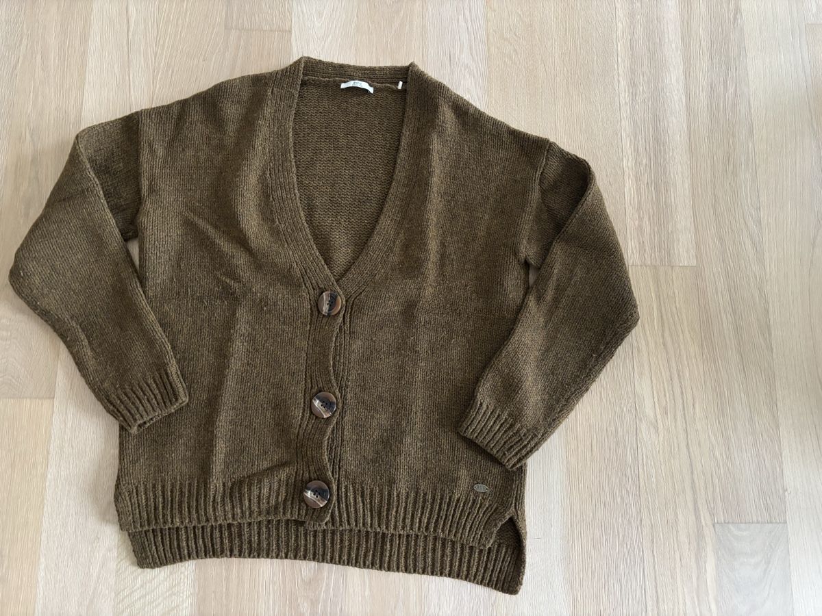 Esprit Giacche: Strickjacke edc XL oliv/ braun – Usato da Gwatt (Thun) venduto da Bioethanol01