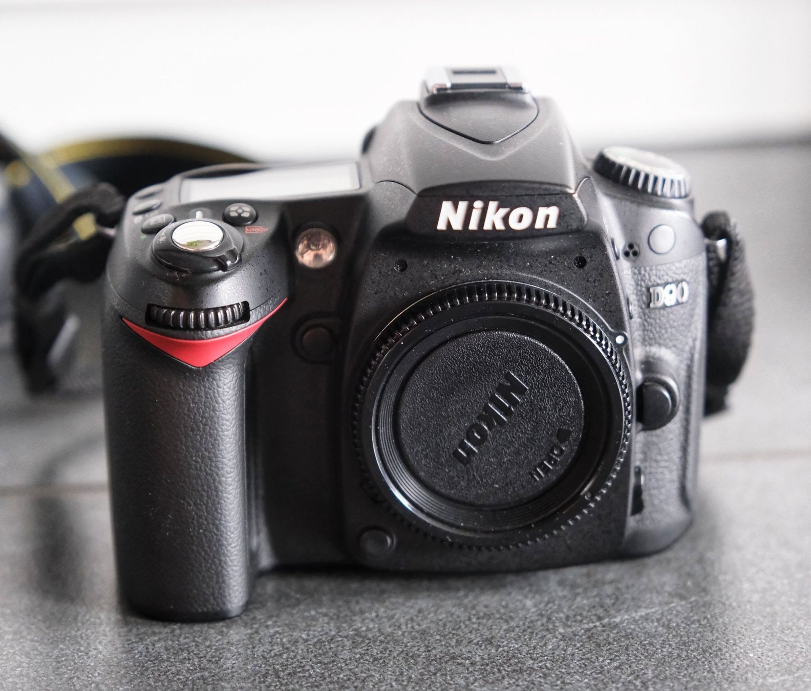 Nikon Kamera: Nikon D90 Spiegelreflexkamera inkl. Grip MB-D80 – Gebraucht aus Wohlen AG von Exitburn 1