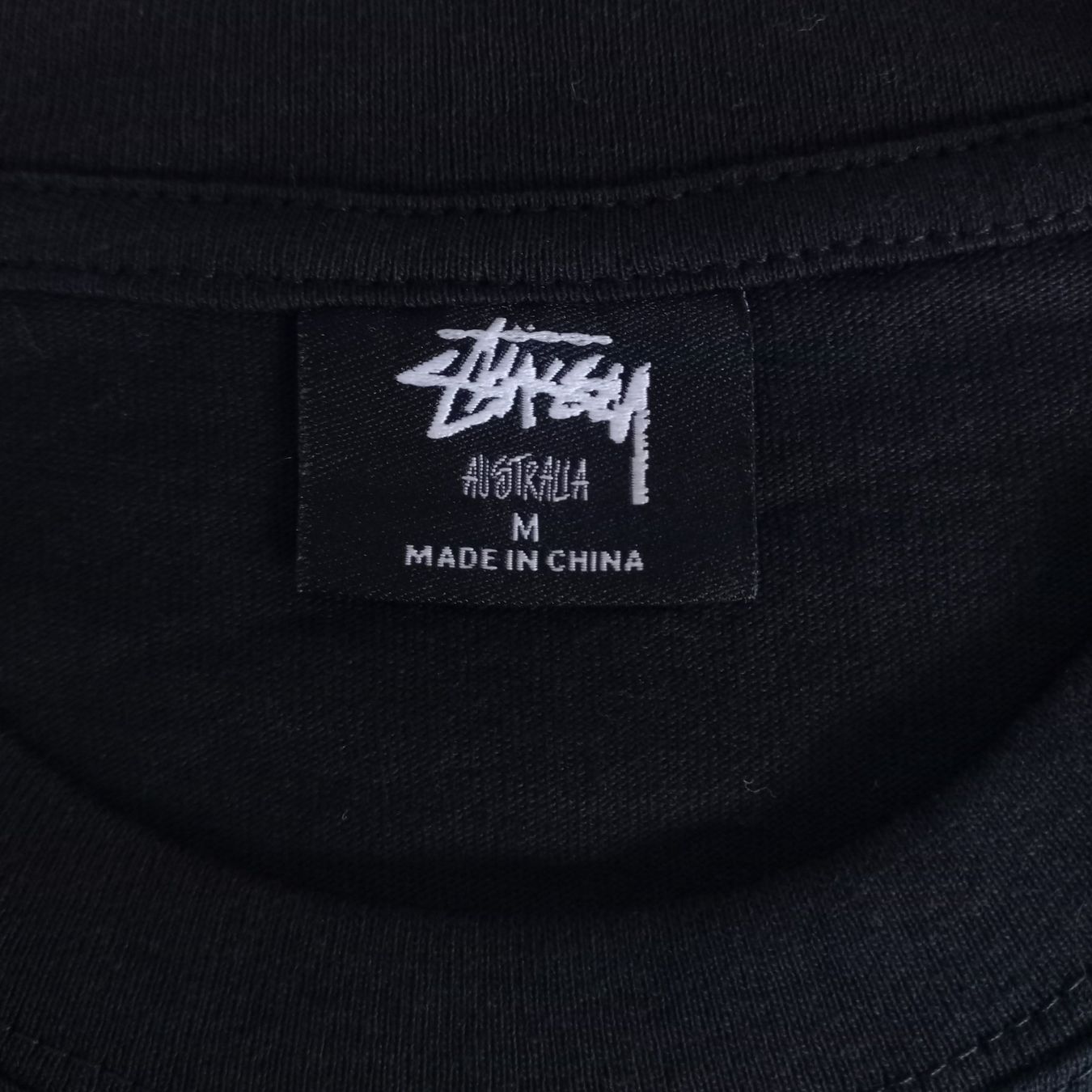 Stüssy T-Shirts: Stüssy Gear Tee (M) – Neu und originalverpackt aus Chamoson von Sapoloshop 3