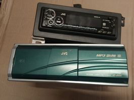 Radio JVC und 12fach CD Wechsler