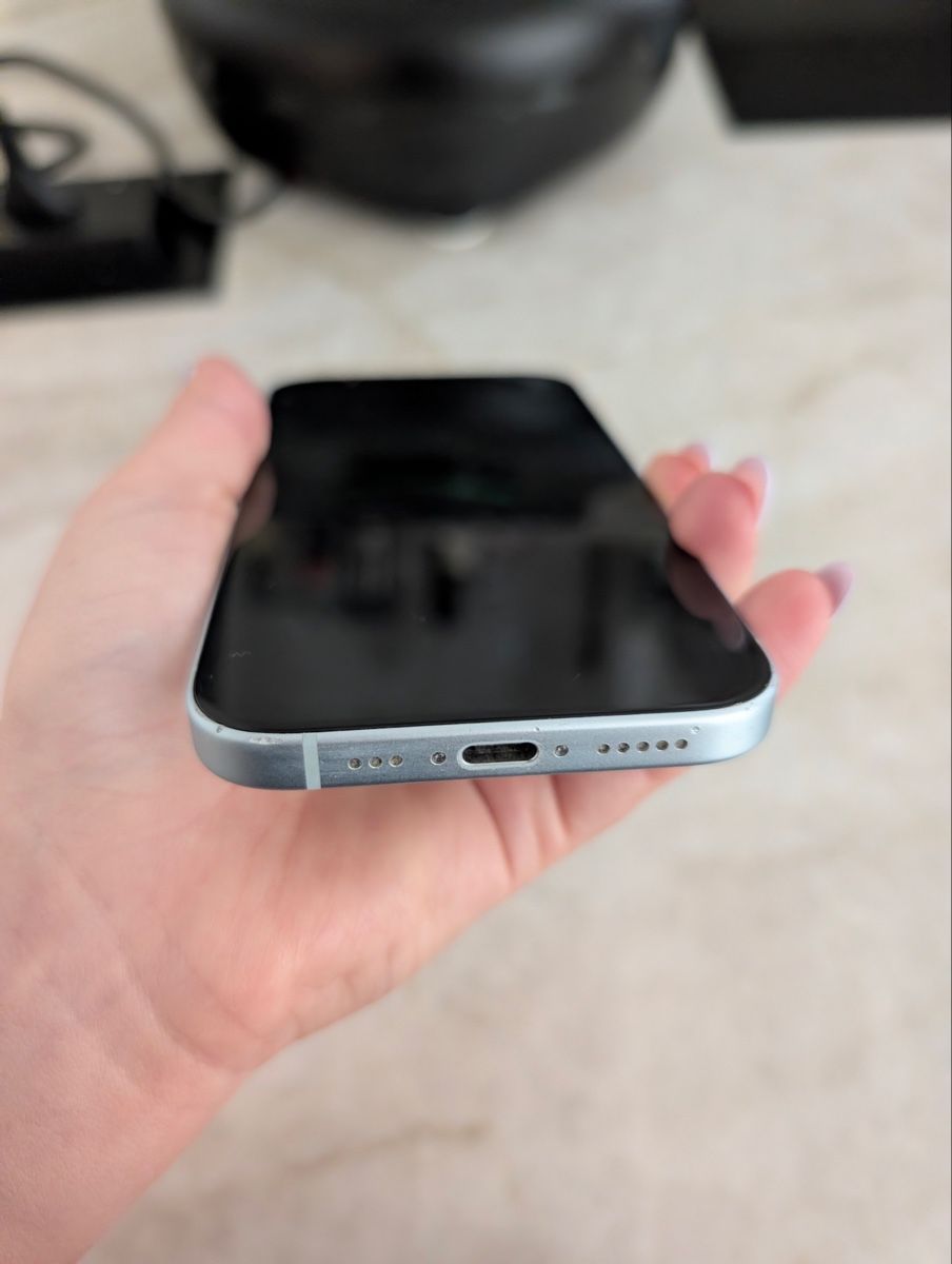 Apple Portables: Apple iPhone 15 258GB – D'occasion à Neuhausen par wait.for.it 5