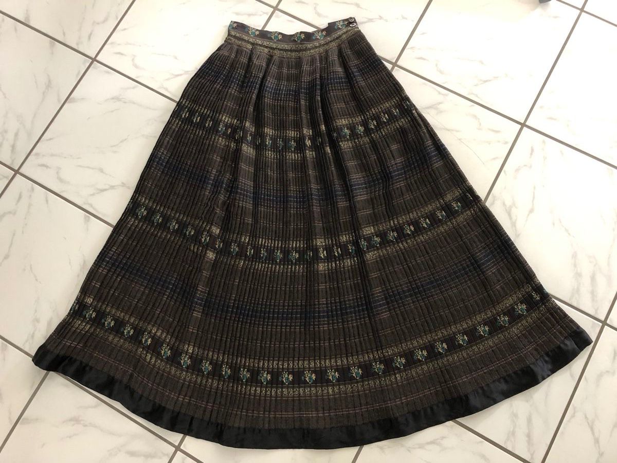 Strenesse Jupes: Maxijupe Vintage von Strenesse – D'occasion à Bettwiesen par cofrarium 2