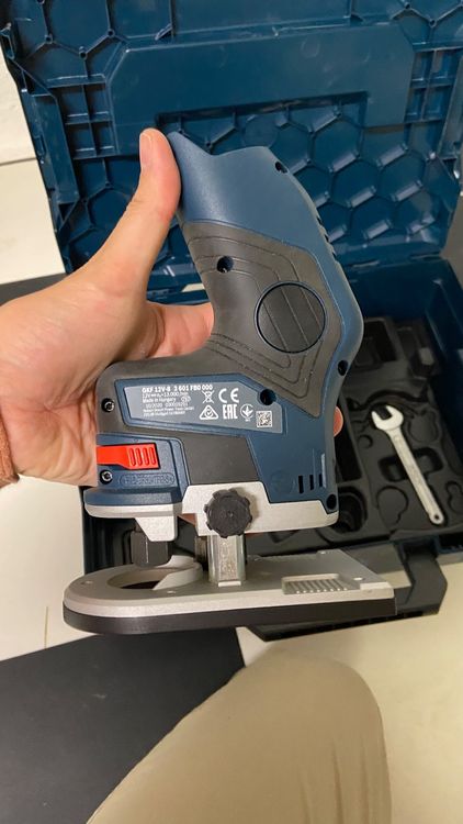 Bosch Professional Gkf V Professional Kaufen Auf Ricardo