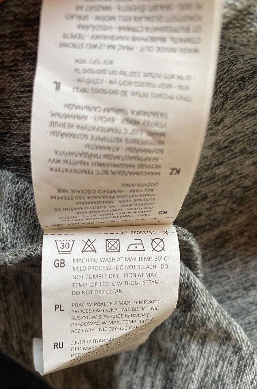 Kleider: Graues Kleid mit Spitzenbesatz – Neu (gemäss Beschreibung) aus Regensdorf von heg_h8cq 7