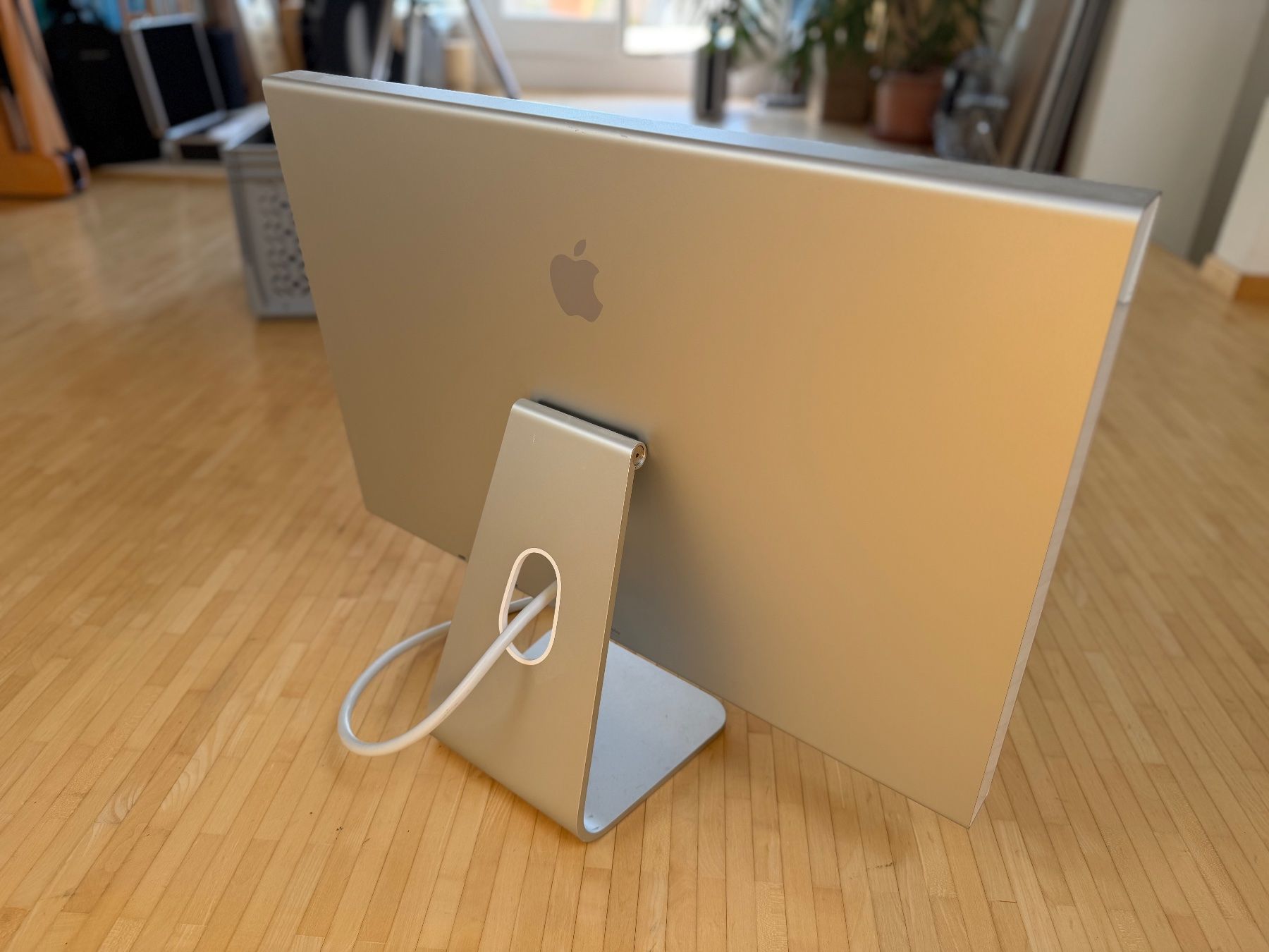 Monitore: Apple Cinema HD Display 30" (Modell A1083) – Gebraucht aus Neuenegg von sta_n75j 1