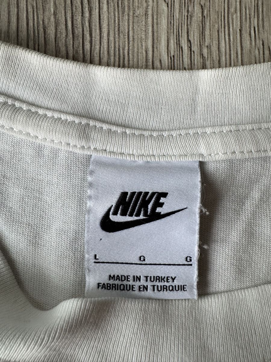 Nike T-shirt: Nike T-shirt – Usato da Villmergen venduto da van_xv9t 2