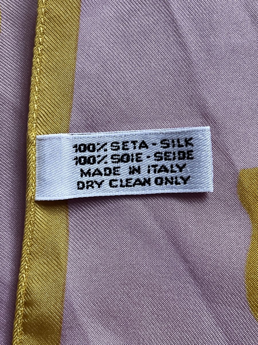 Foulards, Tücher & Schals: Ungaro Seidentuch, Made in Italy – Gebraucht aus Zürich von Kleanthy 2