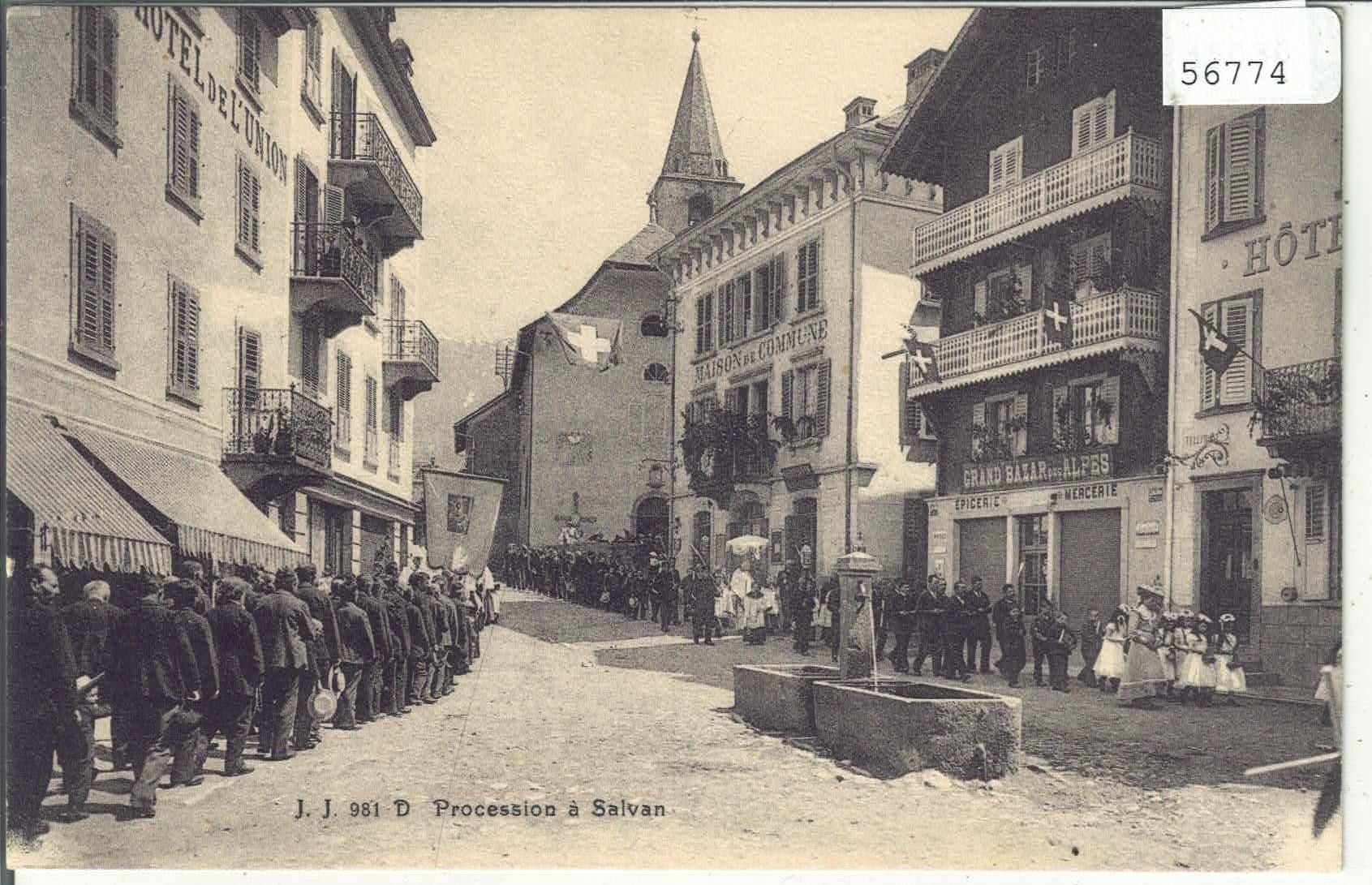 Cartes postales: Salvan - la Procession de St. Maurice - animee – D'occasion à Ettingen par Kartenplanet