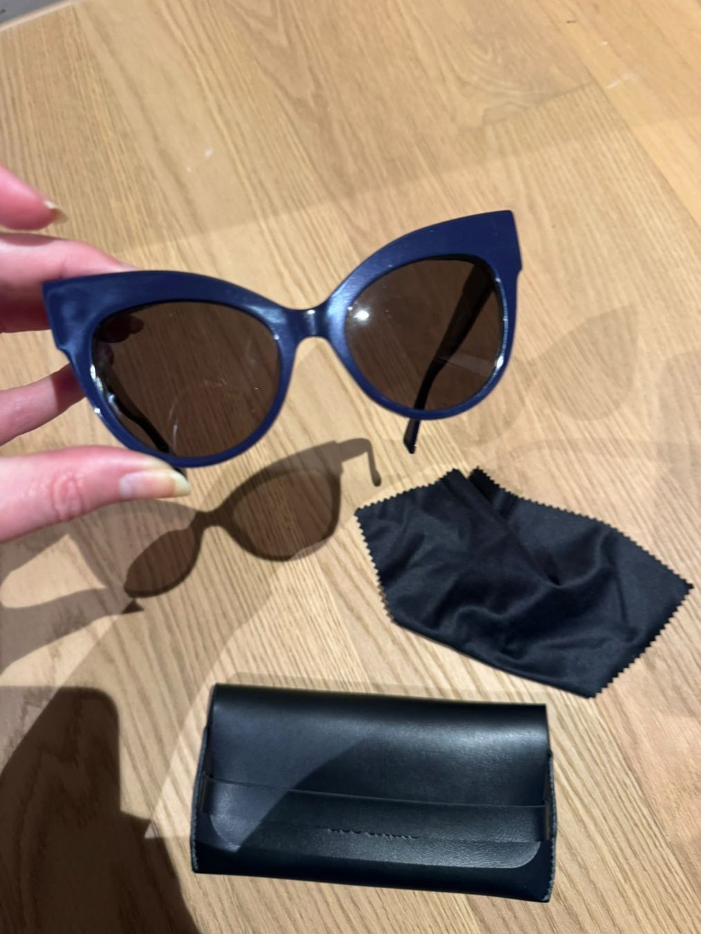 Max Mara Occhiali & Lenti: MAXMARA Sunglasses – Nuovo (secondo la descrizione) da Zürich venduto da aygo_a 1