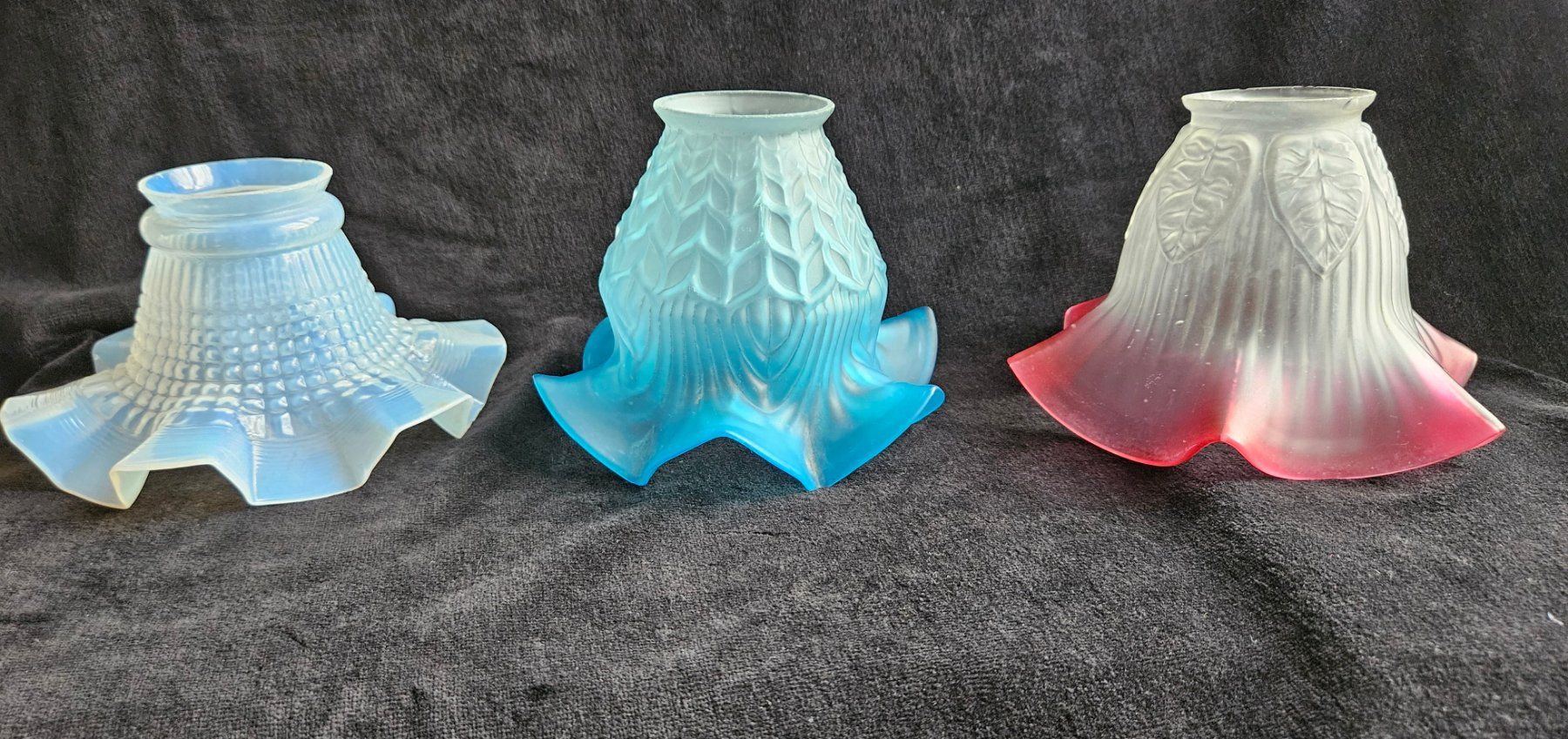 3 Stk. antik Lampenschirme Art Deco Jugendstil Glas Kunst (Gebraucht) in Uttwil für CHF 90 – nur Abholung auf Ricardo kaufen