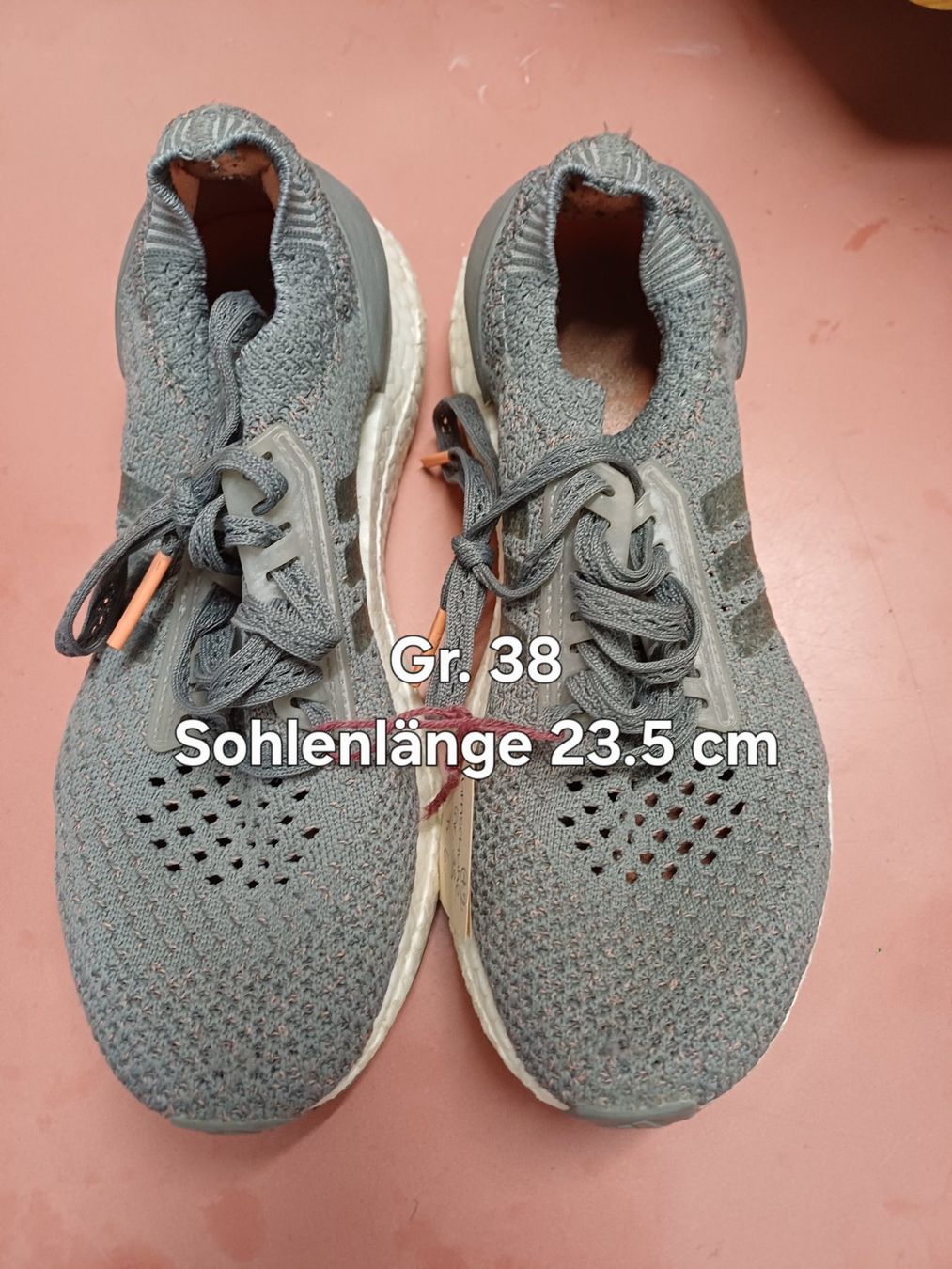 Scarpe da donna: Turnschuhe/Sneaker Gr. 38 – Usato da Dietwil venduto da dari2008
