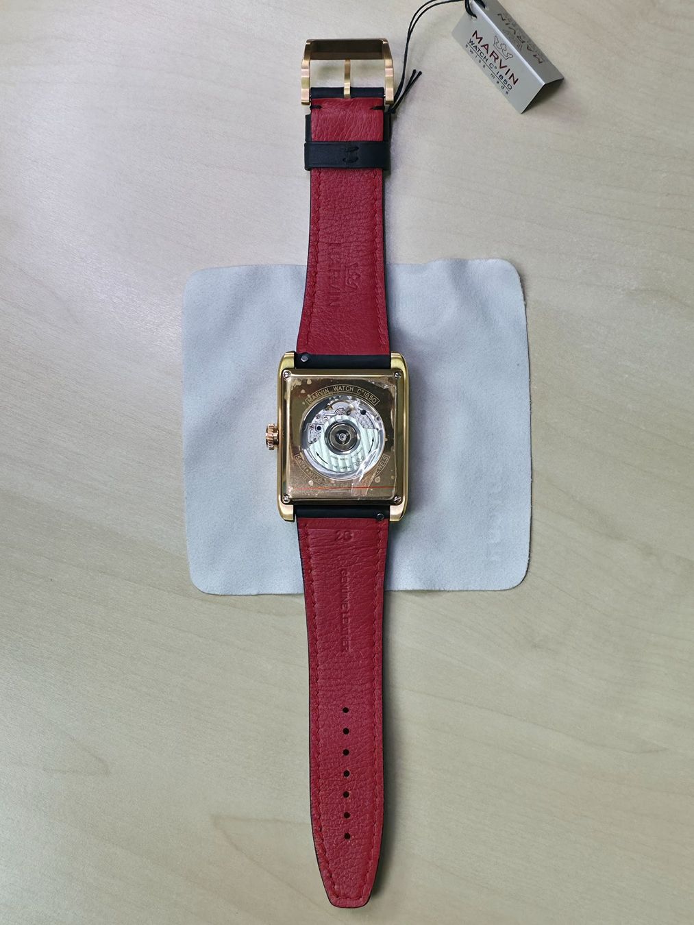 Marvin Orologi: MARVIN Malton Rectangular Lim. 102/150 – Power Reserve - NOS – Nuovo (secondo la descrizione) da Dietlikon venduto da litisop 4