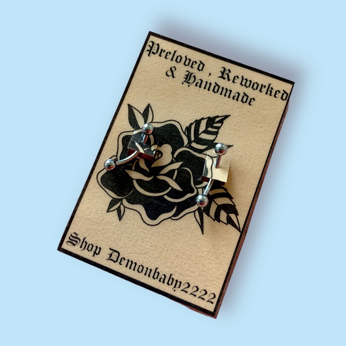Piercingschmuck: Set of two bent labret piercings – Neu und originalverpackt aus Basel von demonbaby2222 2