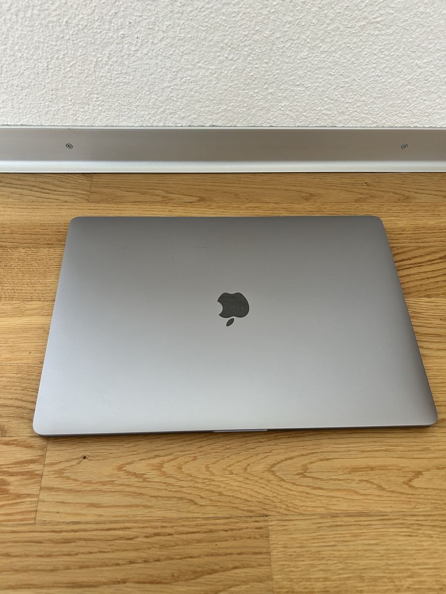 Apple Notebook: MacBook Pro 15 Top Zustand – Usato da Muri b. Bern venduto da mar_bgx7 2