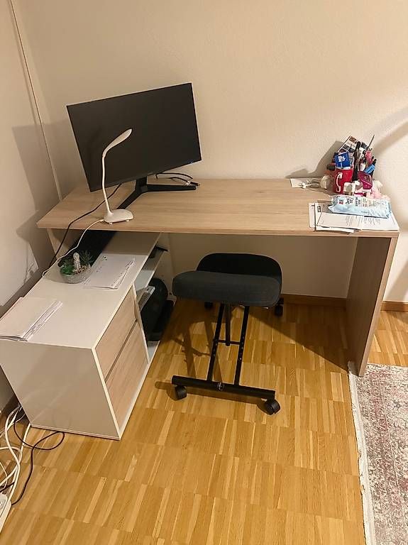 Bureaux: Bürotisch inkl. Korpus – D'occasion à Bassersdorf par klu14