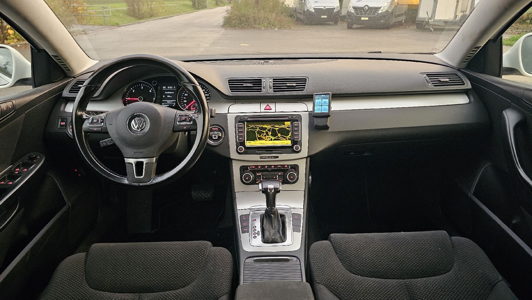 VW Automobili: VW Passat 2.0 TDI Automat – Usato da Wettswil venduto da Imran0 6