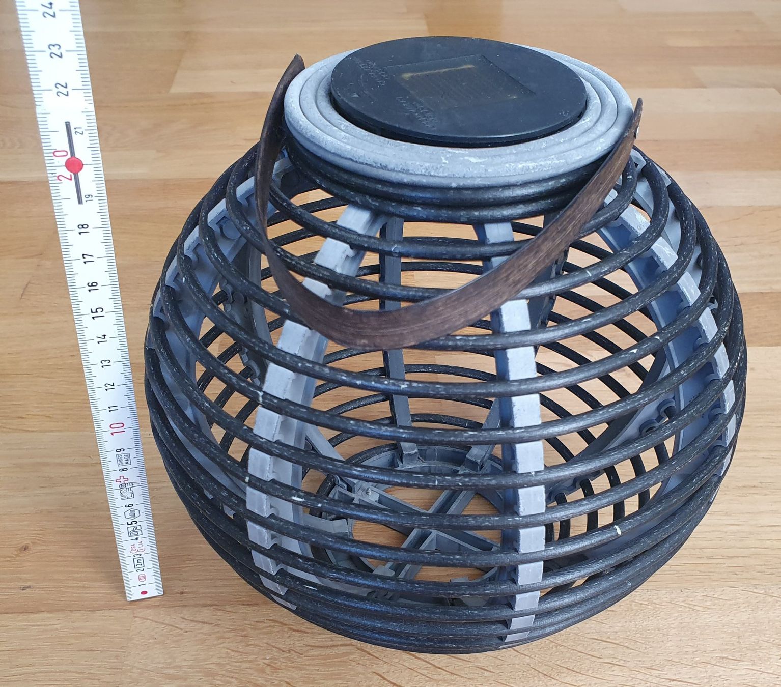 Lanterne: Lanterne solaire d'extérieur – Usato da Court venduto da Jovi2 7