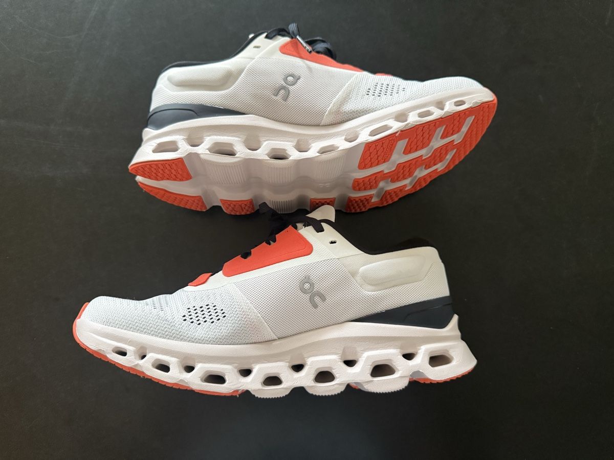 Scarpe da donna: On Cloudsratus 3 in weiss/ orange Grösse 37.5 – Nuovo (secondo la descrizione) da Muri AG venduto da Madoxx72 1