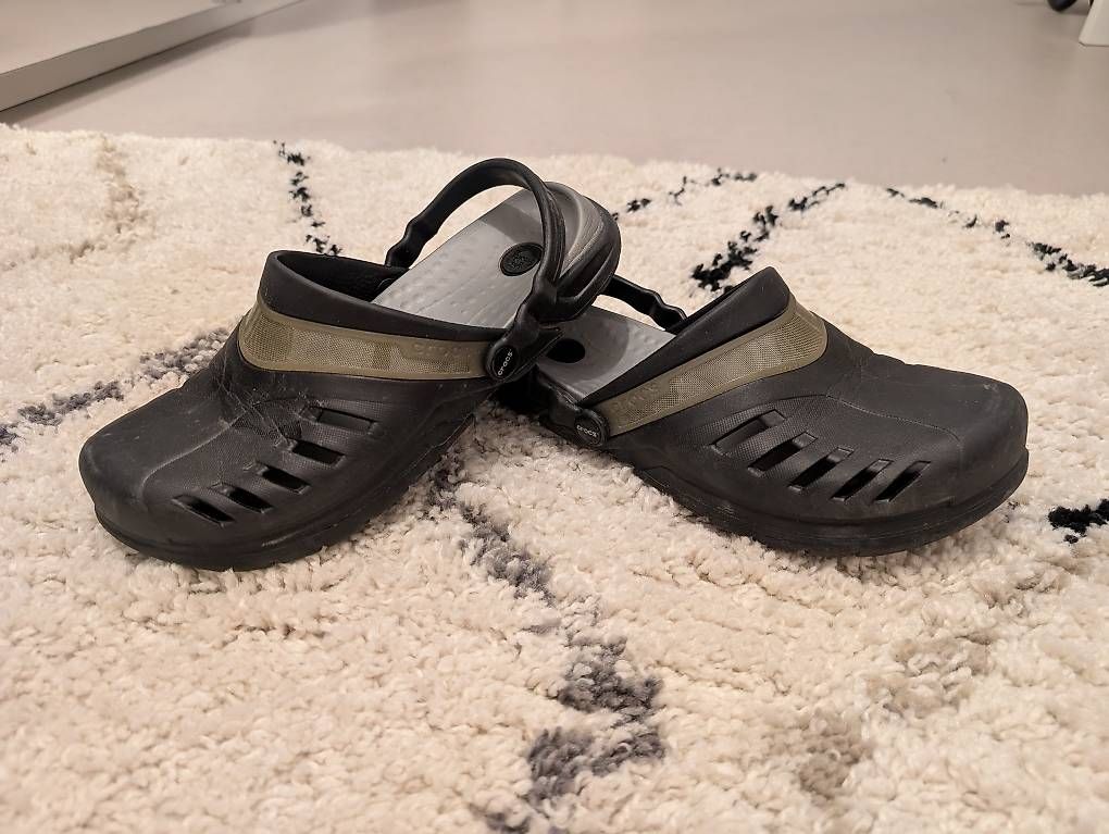 Crocs Scarpe da uomo: Original Crocs (m8w10) ca.41-42 – Usato da Frauenfeld venduto da Yuriy