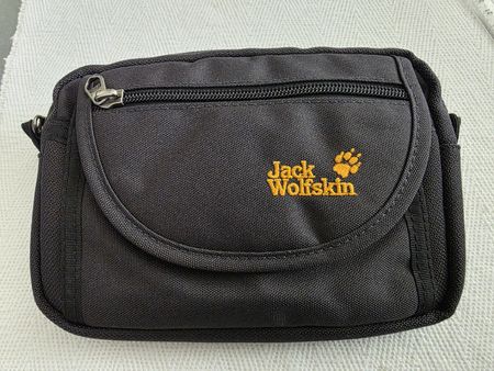 Kleine Gürteltasche von Jack Wolfskin, dunkelgrau