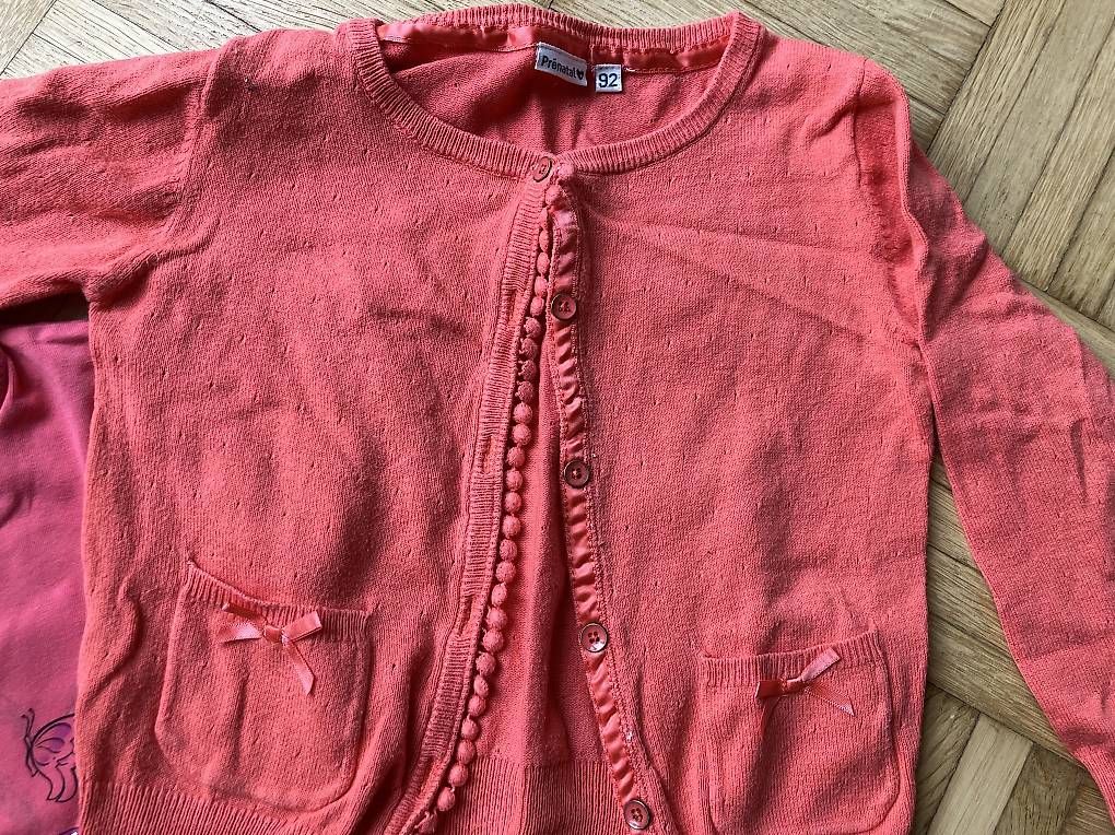 Lotti & Set di vestiti: Strickjacke - Rock - Top Gr. 92 / 98 – Usato da Zollikon venduto da CorViv 3