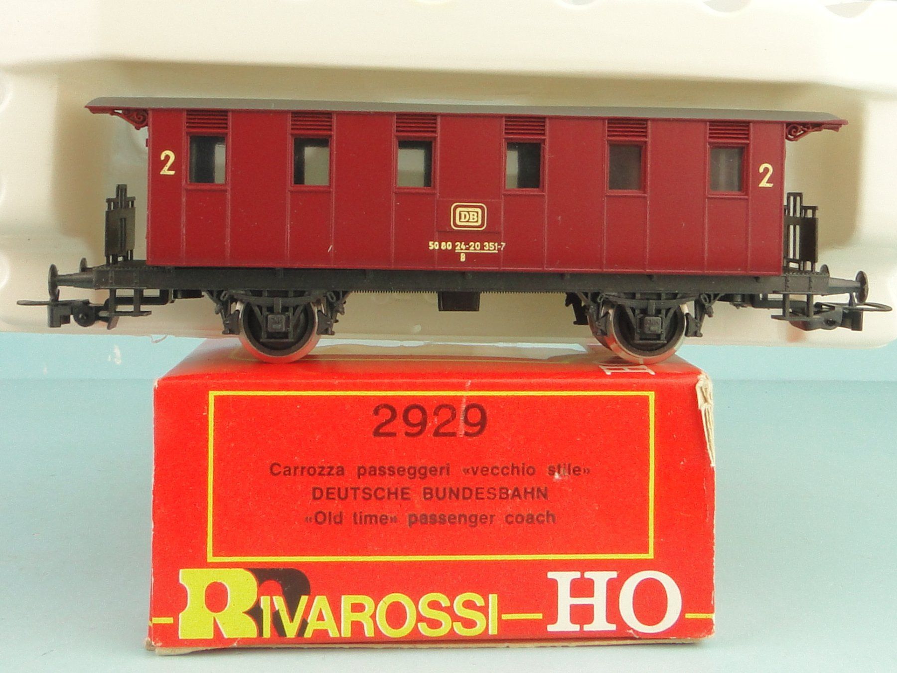 Rivarossi Modellini di ferrovie: Rivarossi H0 2929 DB Carrozza 2 Classe – Usato da Bülach venduto da cann11
