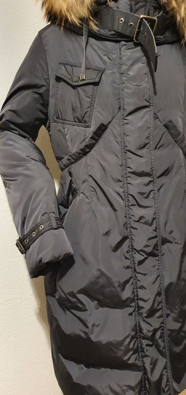 Moncler Cappotti: MONCLER Daunenmantel gr 4 antrazit – Usato da Niederbipp venduto da fashionfuchs 5