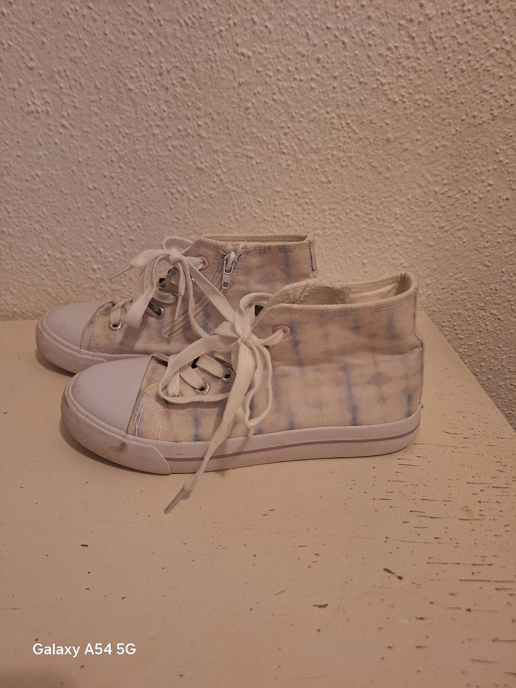 Scarpe per ragazze: Sneaker Gr. 35, für Mädchen – Usato da Richterswil venduto da C011 1